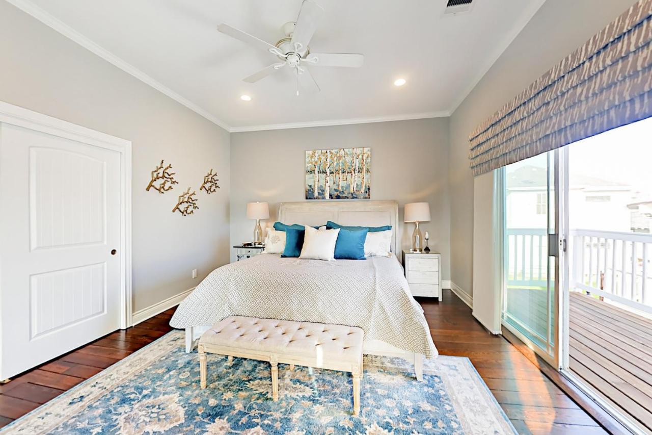 The Beachy & Charming Whale Galveston Exterior foto